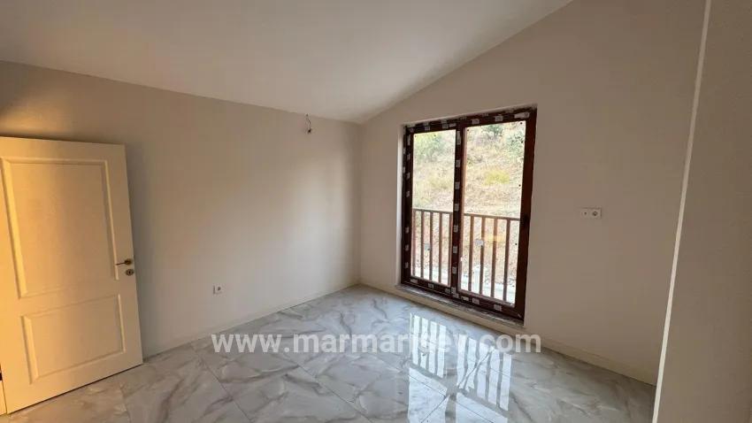 3+1-Zimmer Villa Zu verkaufen in Kızılyaka Bz. Ula - 465 m²
