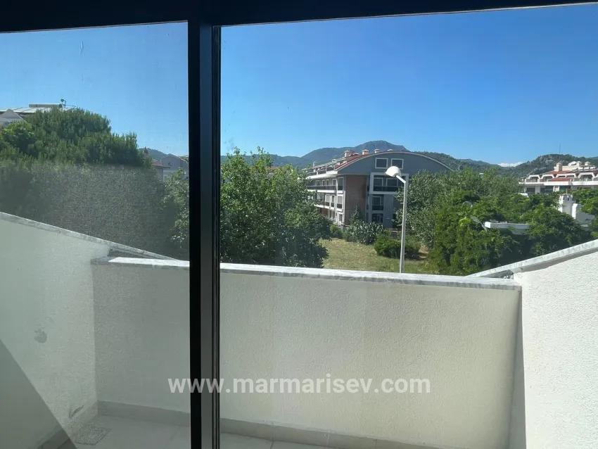 3+1-Zimmer Appartement Zu verkaufen in Çıldır Bz. Marmaris - 130 m²