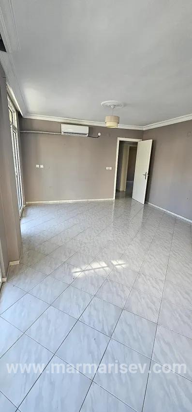 2+1-Zimmer Appartement Zu vermieten in Çıldır Bz. Marmaris - 130 m²