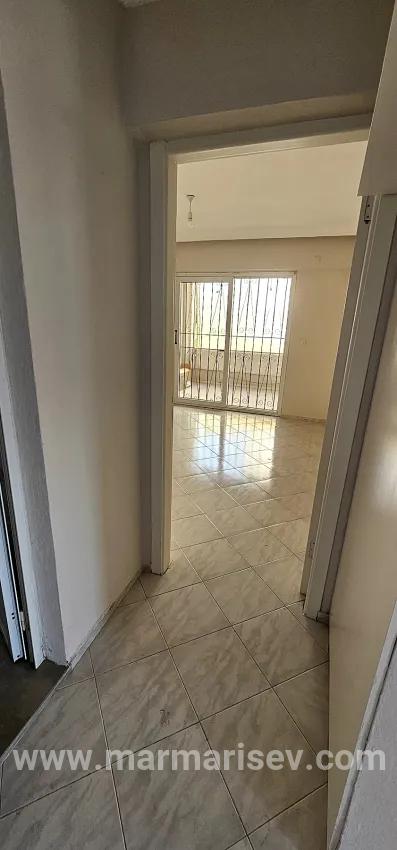 2+1-Zimmer Appartement Zu vermieten in Çıldır Bz. Marmaris - 130 m²