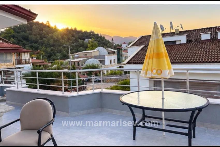 4+1-Zimmer Villa Zu verkaufen in Armutalan Bz. Marmaris - 361 m²