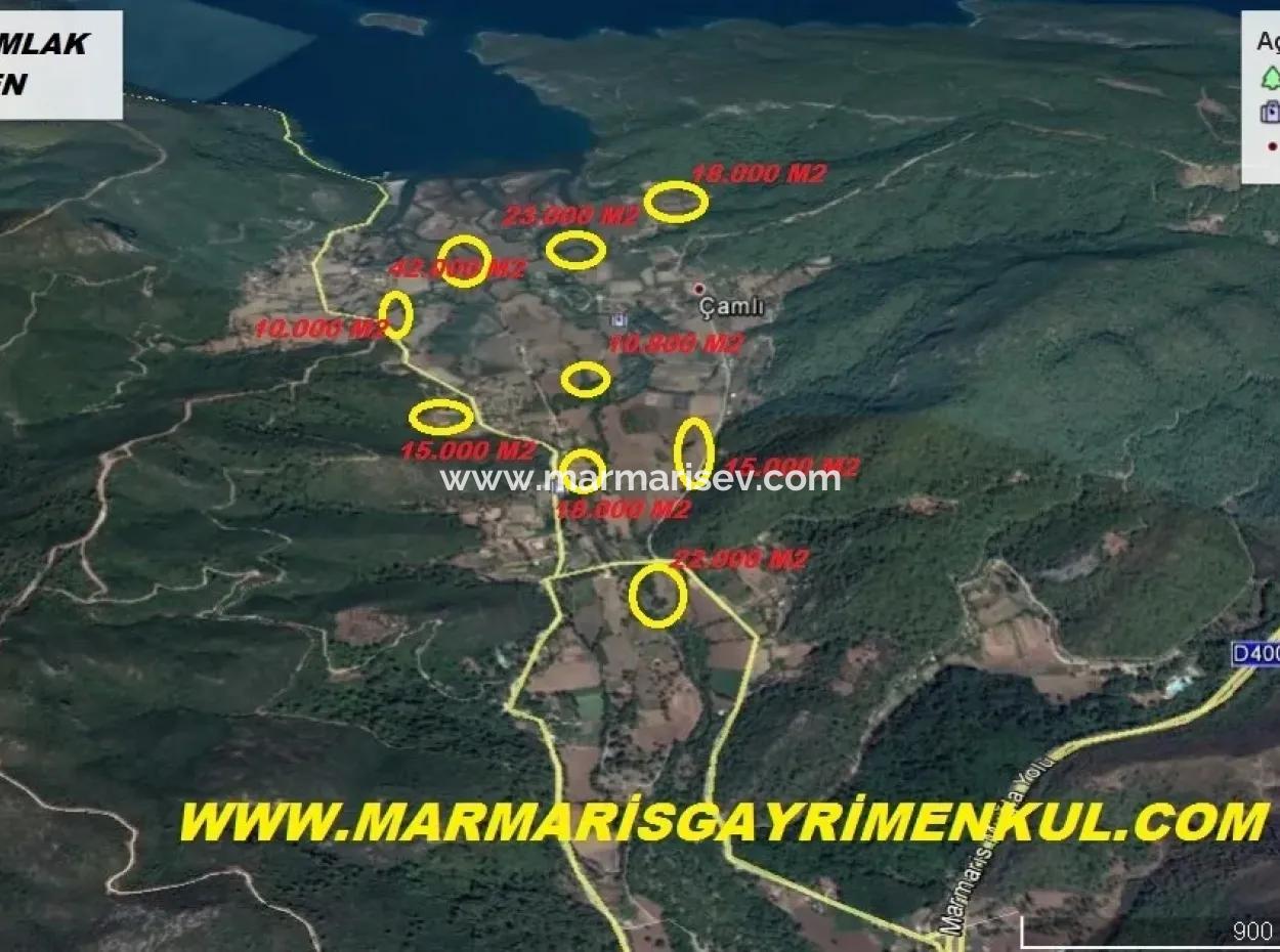 Dringend Für Verkauf Grundstück Im Dorf Von 25.000 M2 Verglaste Marmaris