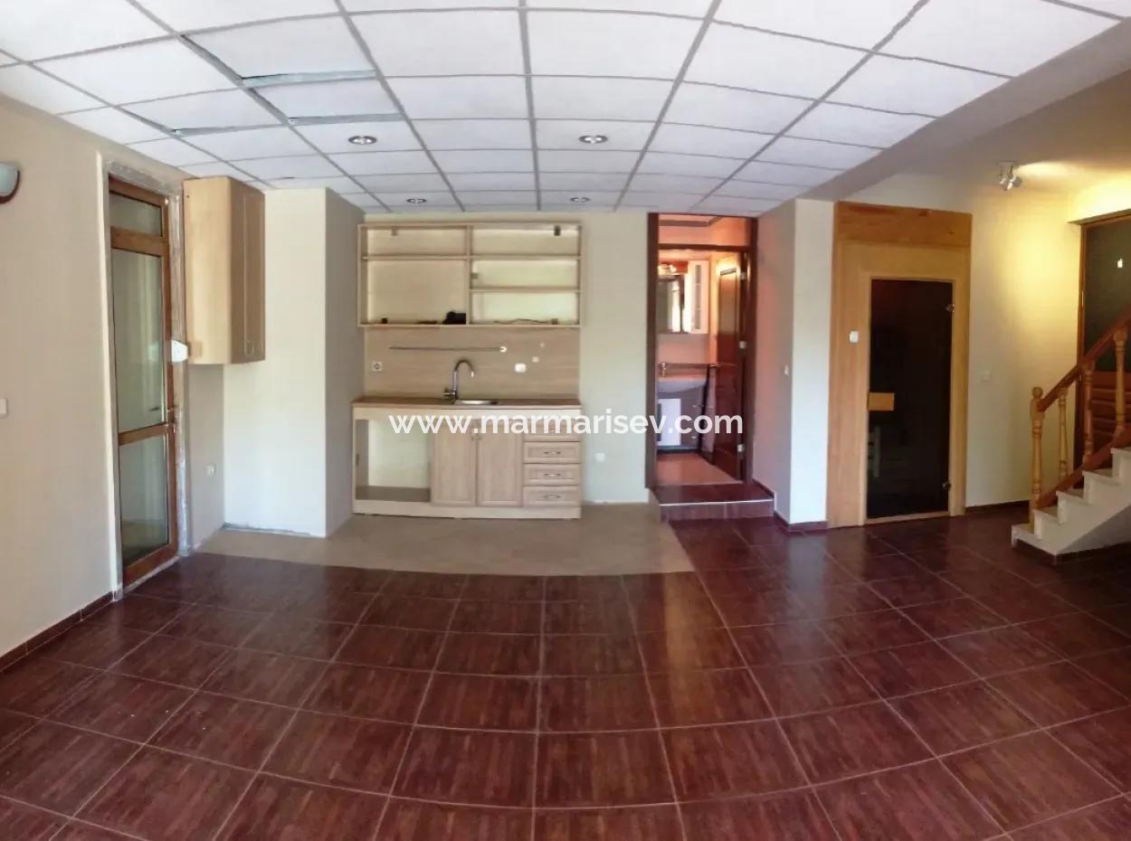 10 Schlafzimmer 2 Mit Pool Im Zentrum Von Marmaris.2500M2 Grundstück Zum Verkauf In Unserer Anlage.