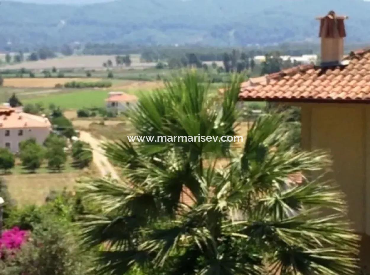 Freistehende Villa Mit Garten Zum Verkauf In Ula Muğla Bezirk Sultanahmet-Viertel Zweibettzimmer