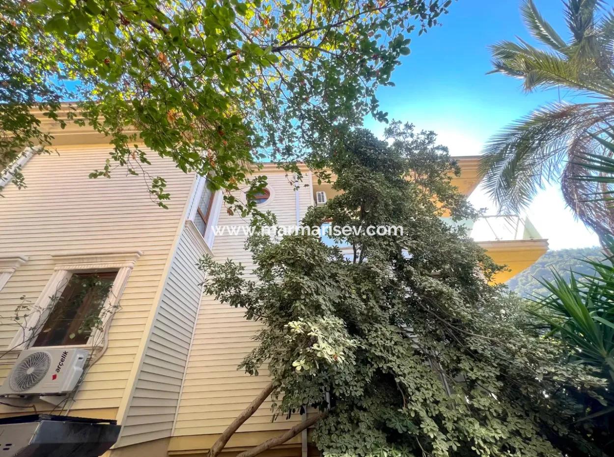 900M2 Landanteil Verfügbar In Marmaris Armutalan Gebiet, 4 Zimmer, 2 Wohnzimmer, 5 Badezimmer, 450M2 Villa Zum Verkauf