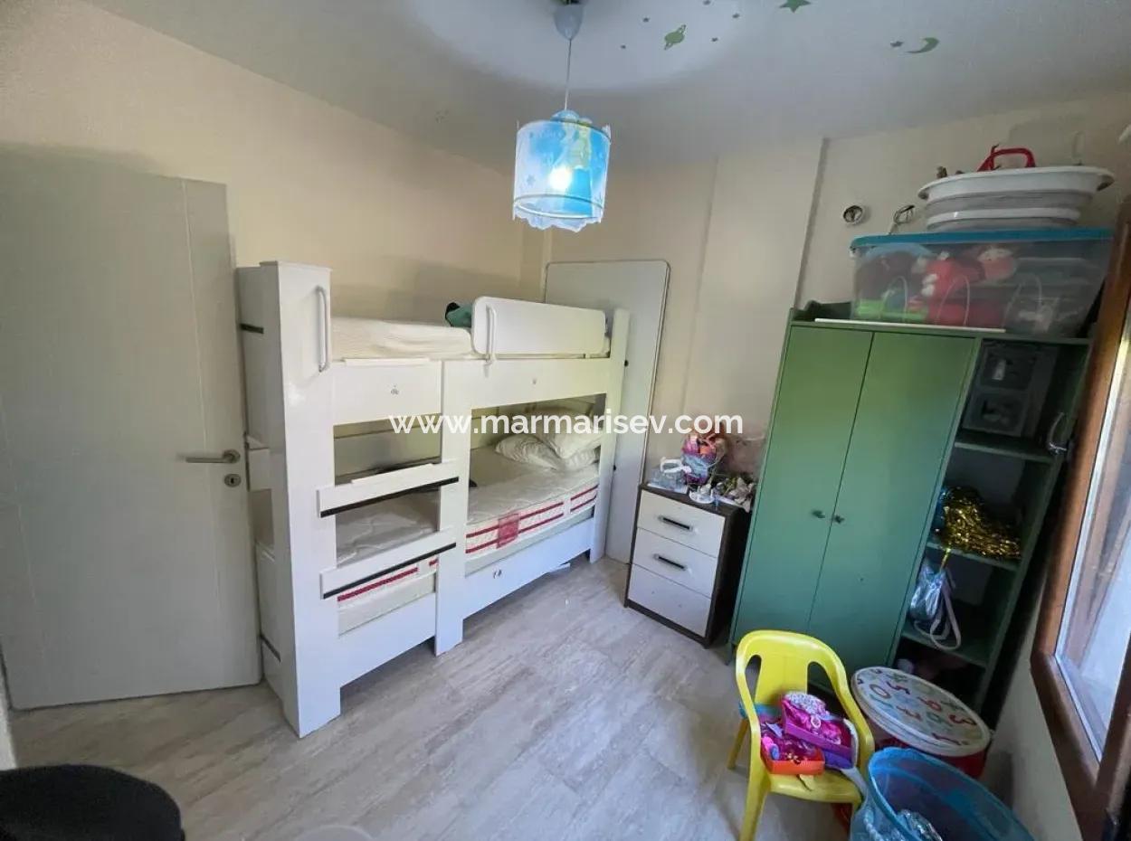 Erdgeschoss, Separater Eingang, In Einer Wohnanlage Mit Pool, 5 Minuten Von Türkbükü Entfernt.