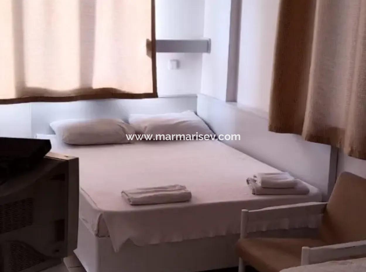 33-Zimmer-Boutique-Hotel Zum Verkauf Im Zentrum Von Antalya Von Einem Immobilienmakler