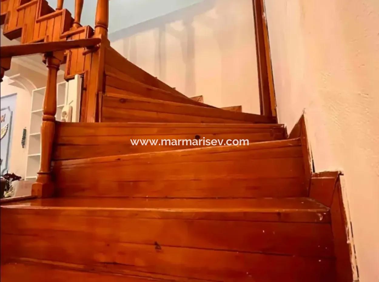 Çıldır Mahallesi 2 1 Garden Duplex Wohnung Zum Verkauf