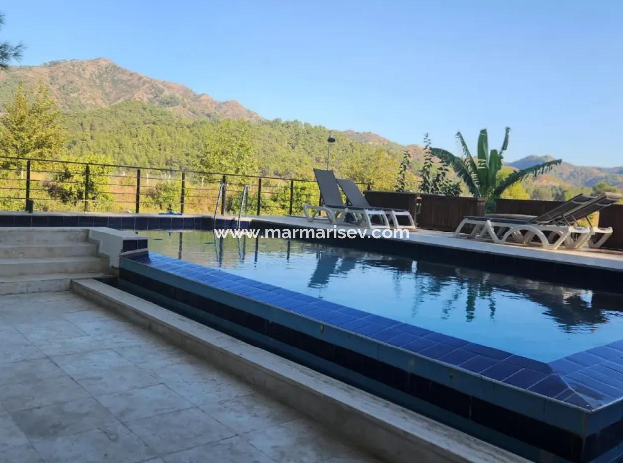 Ortaca-Stadtteil Zum Verkauf 10.000 M² Maßgefertigtes Bauernhaus Mit Pool