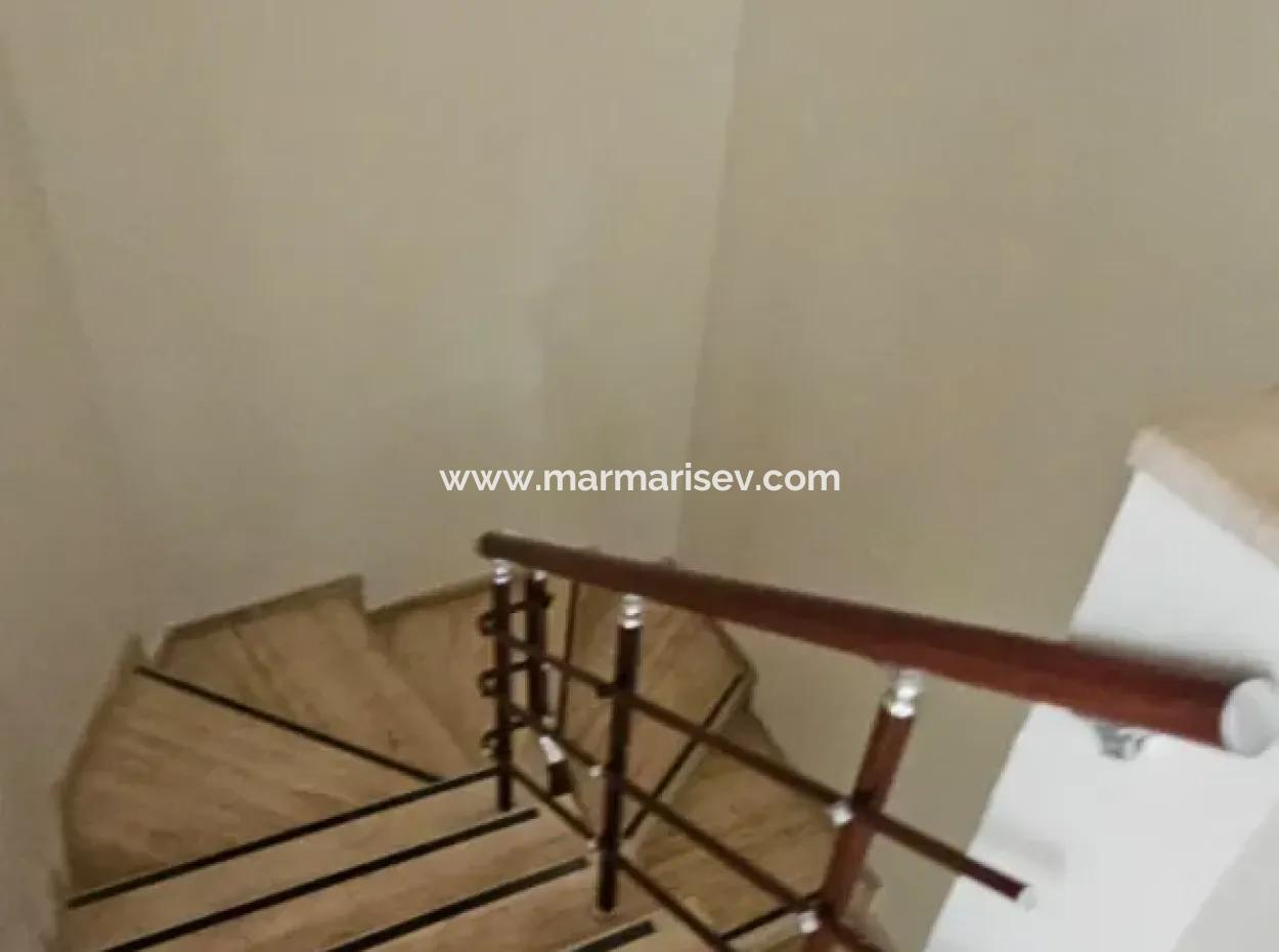 Luxuswohnung Zur Vermietung Mit 3:1 Pool Im Stadtteil Marmaris Siteler