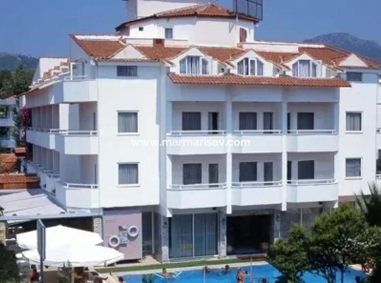 70 Zimmer-Hotel Zum Verkauf In Der Nähe Des Meeres In Zentrum Von Marmaris