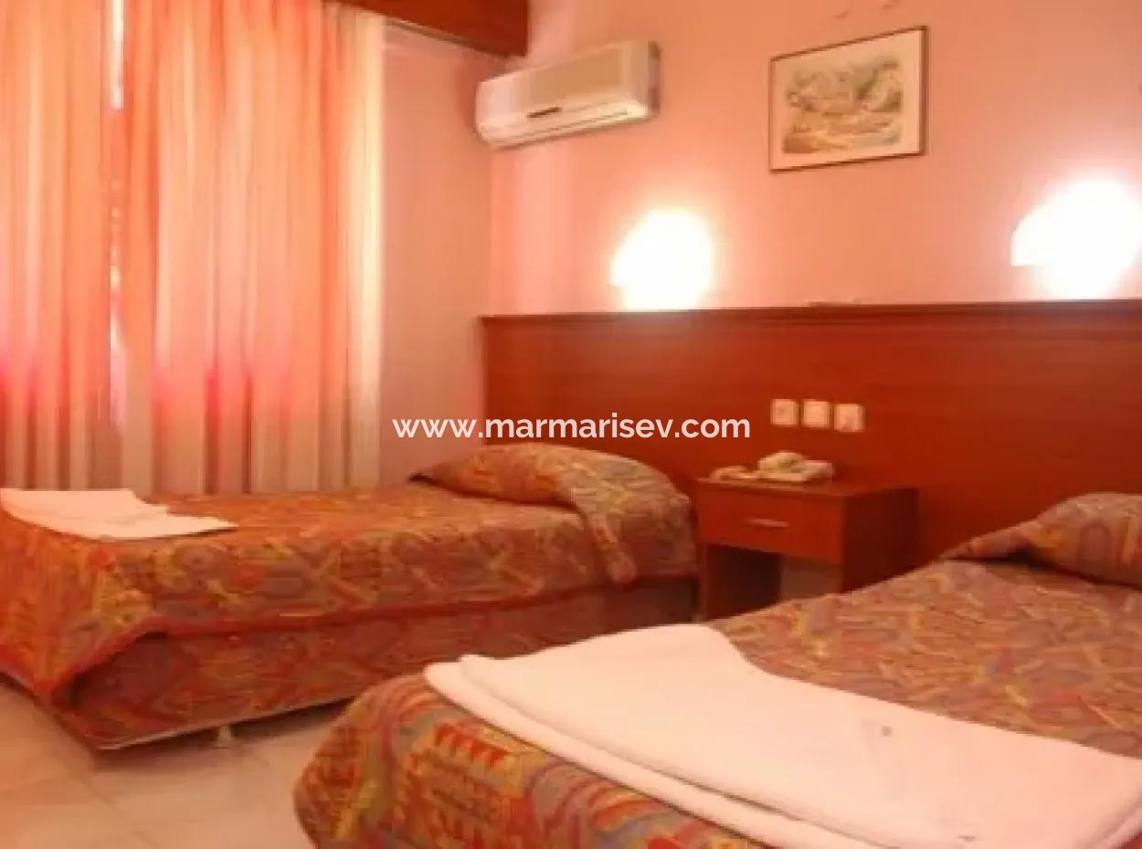 70 Zimmer-Hotel Zum Verkauf In Der Nähe Des Meeres In Zentrum Von Marmaris
