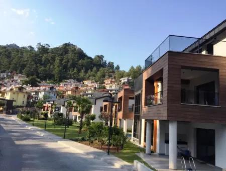 Schöne Villa Zum Verkauf In Marmaris Beldibi District, Villa Smart-Villa 220 M2 4 Zimmer 2 Wohnzimmer