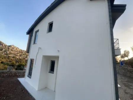 Villa Zum Verkauf In Marmaris Bozburun Nachbarschaft Mit Meerblick, Freistehendem Garten, Parkplatz