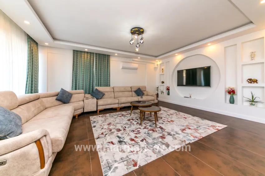 In Faralya, a magnificent villa with a sea view