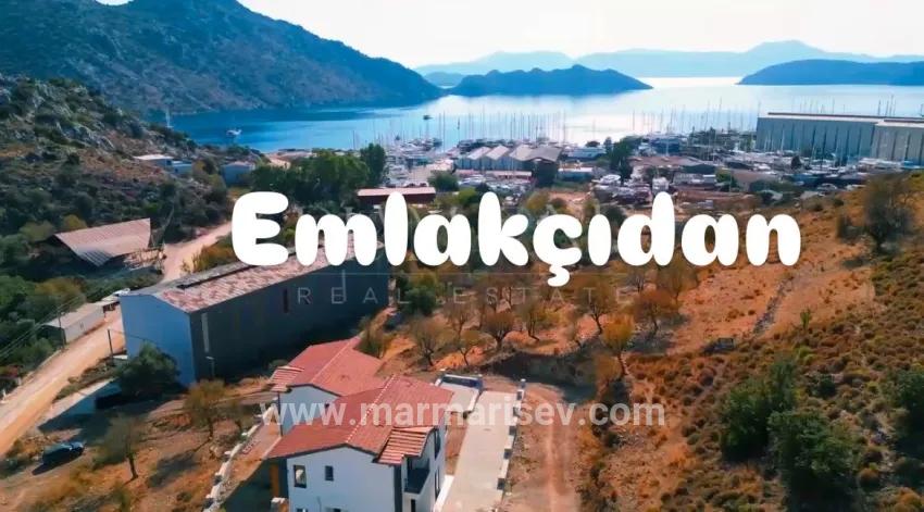 In the Marmaris Bozburun neighbourhood, a magnificent sea view 4+1 zero 170 m2 for sale villa