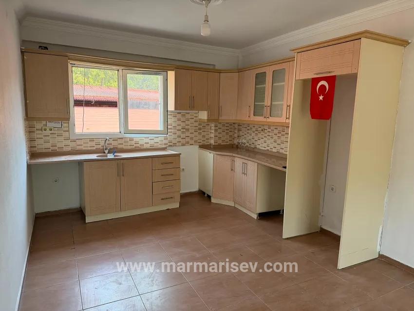2+1 Bedroom Apartment For rent in Beldibi Nbh. Marmaris - 90 m²
