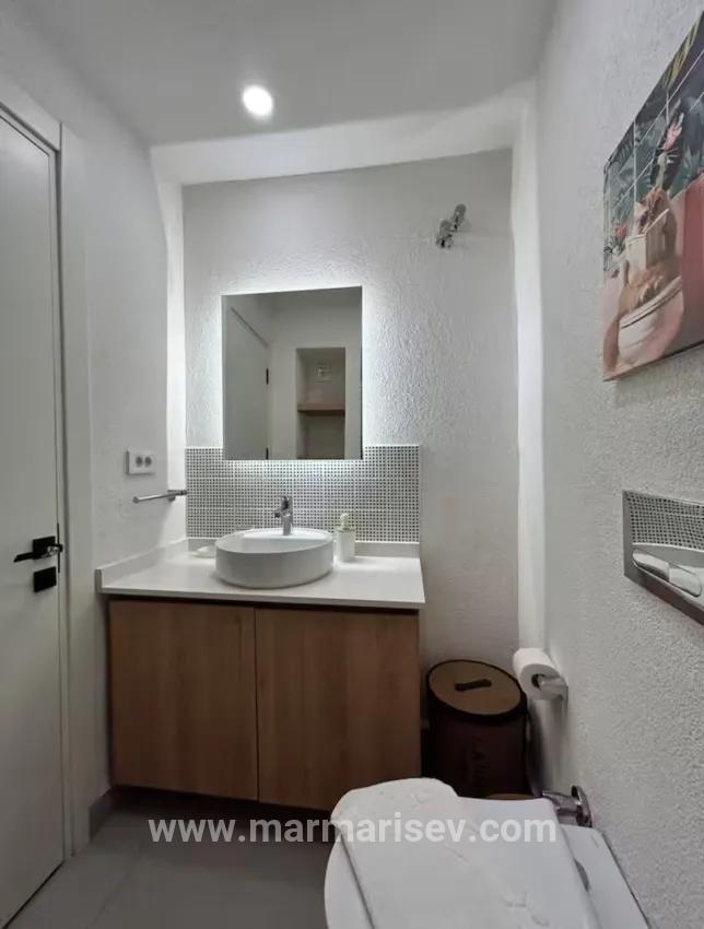 2+1 Bedroom Apartment For sale in Çıldır Nbh. Marmaris - 90 m²