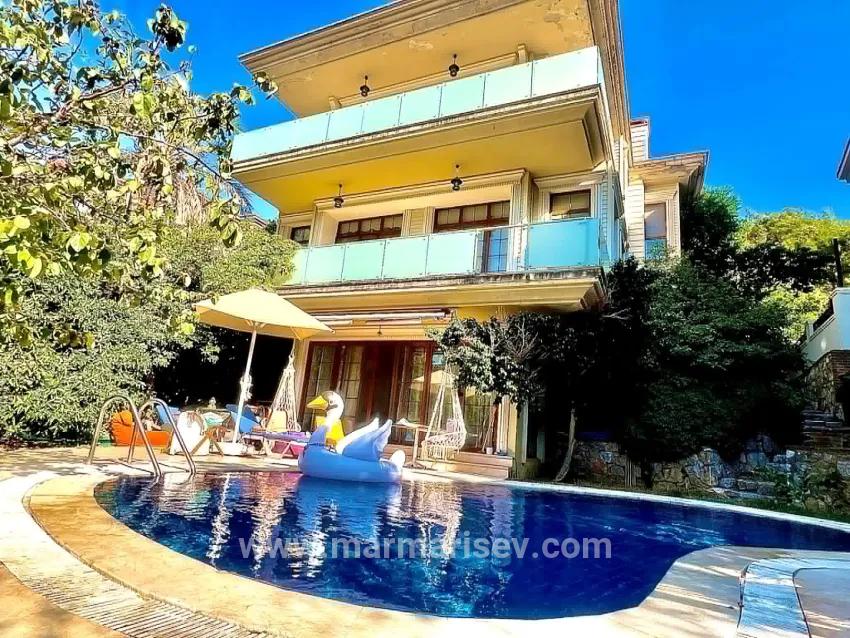 4+2 Bedroom Detached house For sale in Armutalan Nbh. Marmaris - 970 m²