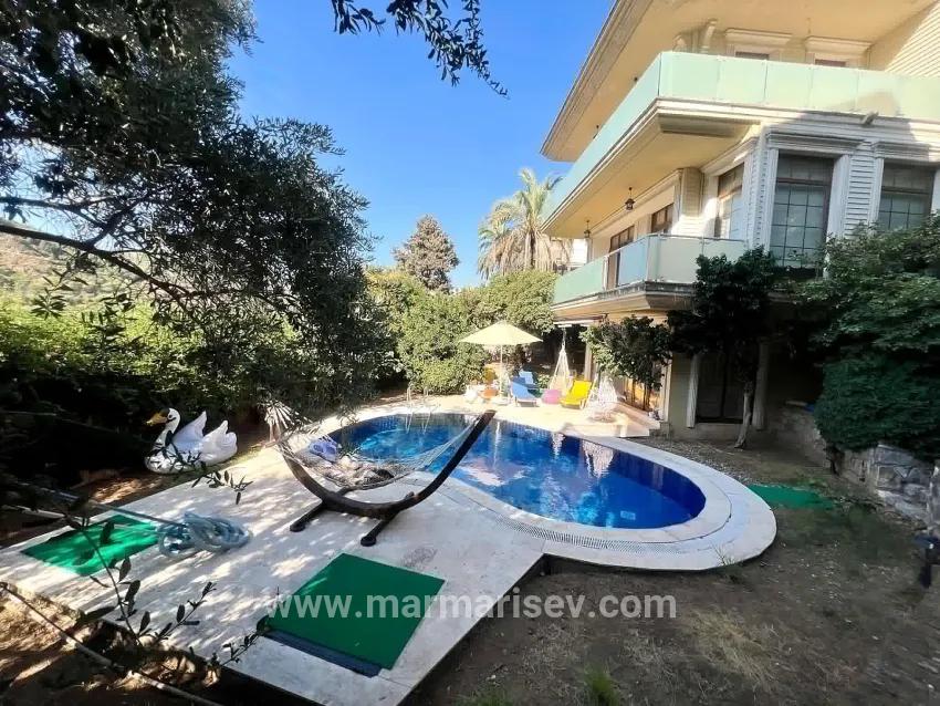 4+2 Bedroom Detached house For sale in Armutalan Nbh. Marmaris - 970 m²