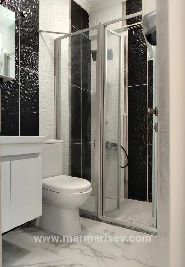 3+2 Bedroom Apartment For sale in Çıldır Nbh. Marmaris - 170 m²
