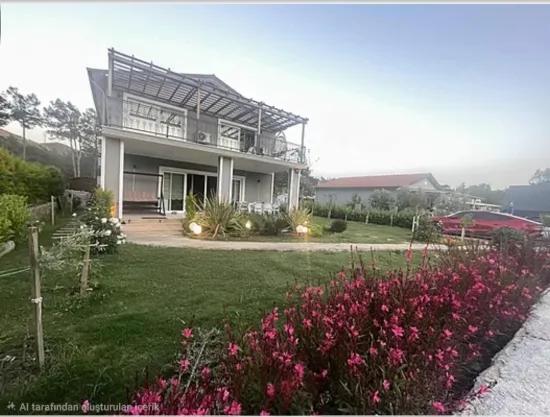 Fully Detached 4+1 Furnished Rental Listing – 400 m² Private Garden, 30 m² Terrace – Hisarönü Neighbourhood
