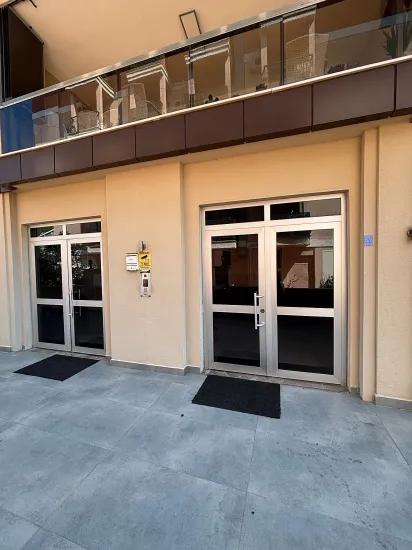 3+1 Duplex Apartment for Sale In the Young Building, Armutalan