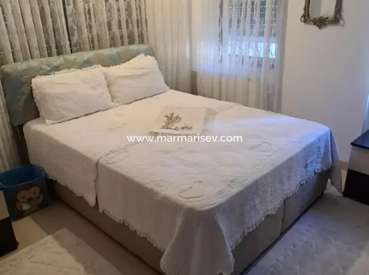 Villa For Sale In Armutalan, Marmaris With A Fully Detached Garden And Pool