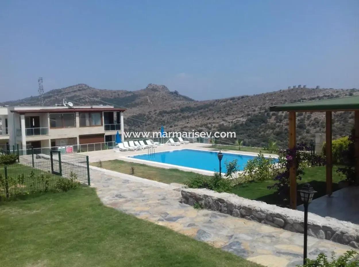 Ground Floor, Private Entrance, In A Complex With A Pool, 5 Minutes From Türkbükü.