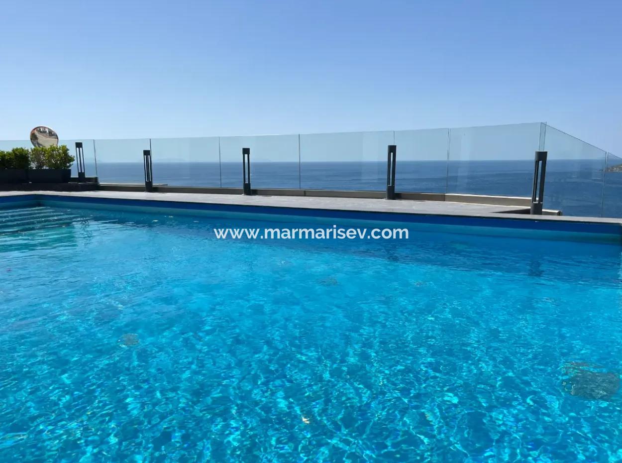 ???????? Luxurious Triplex Villa Just Steps From Yalıkavak Marina!