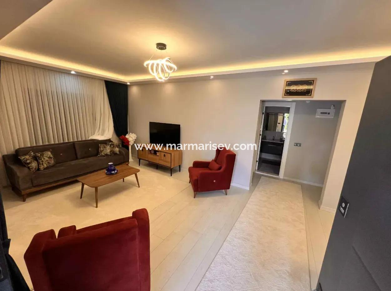Great Portfolio! The Unique Nature Of Marmaris And Its Location Close To The Center. 5 Units Of 2 1 Fully Furnished Apartments Suitable For Corporate Rental In The Building