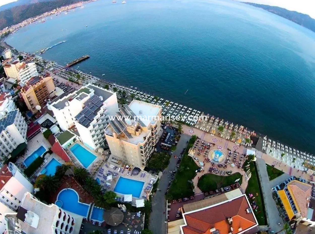 100 Room Hotel With Pool In The Centre Of Marmaris For Sale