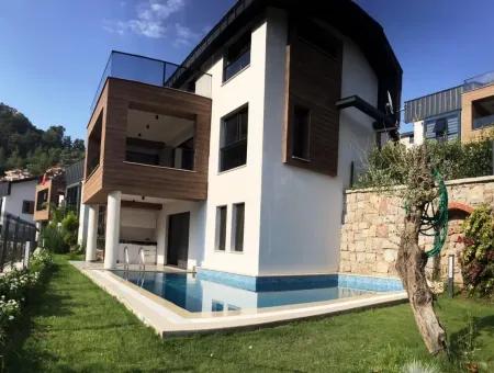 Beautiful Villa For Sale In Marmaris Beldibi District Neighborhood, Villa Smart Villa 220 M2 4 Rooms 2 Living Room
