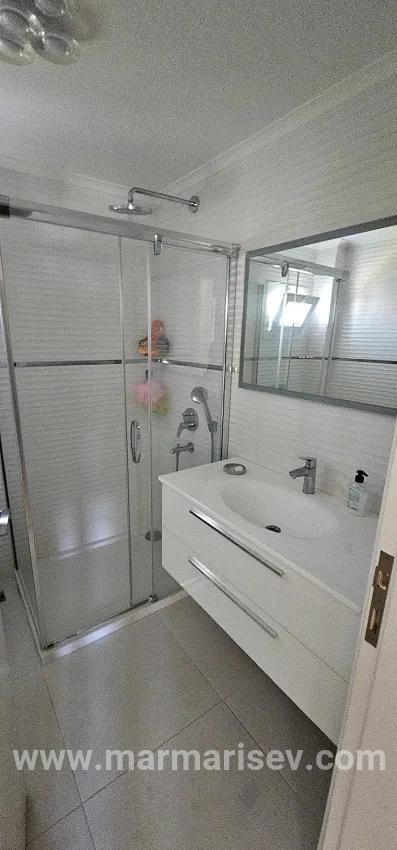 Для продажи Семейный дом 3+1 в İçmeler Marmaris - 200 m²