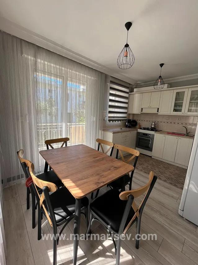 В аренду Семейный дом 3+1 в Kemeraltı Marmaris - 200 m²