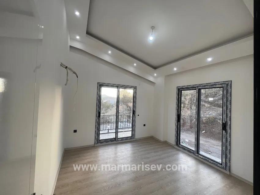 Marmaris Bozburun Mah. Satılık 4+1 Villa - 377 m²