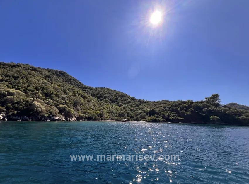 Marmaris Adaköy Mah. Satılık Arsa - Turizm İmar Durumlu - 2.000 m²