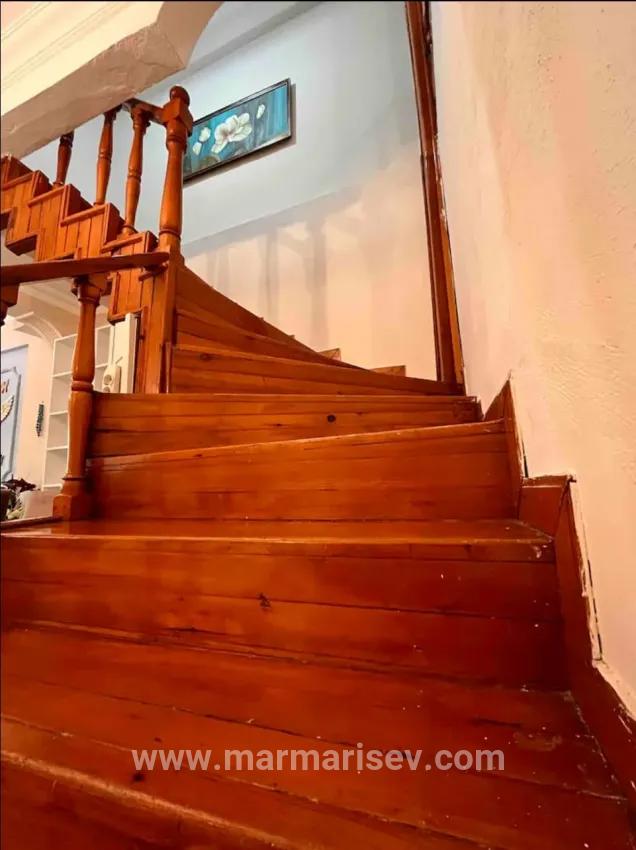 Sahile Yakın Bahçeli 2+1 Kat Mülkiyetli Satılık Daire – Çildır Mahallesi