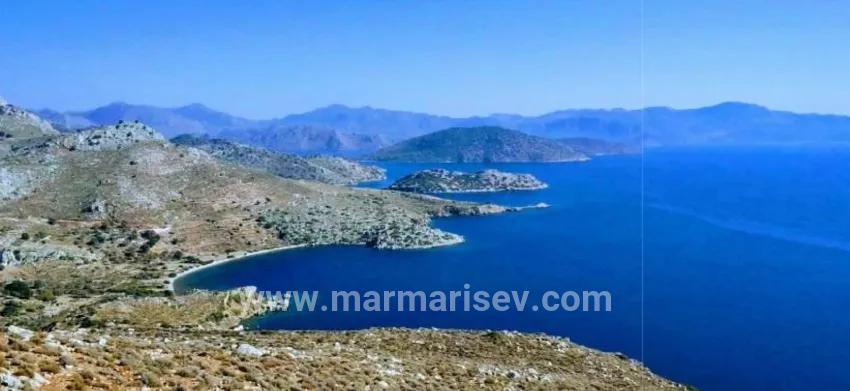 Marmaris Bozburun Mah. Satılık Arsa - Ticari İmar Durumlu - 32.000 m²