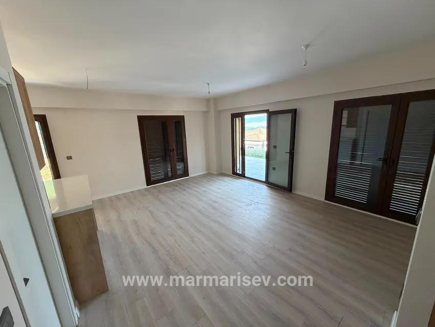Marmaris Çetibeli Mah. Kiralık 2+1 Müstakil ev - 140 m²