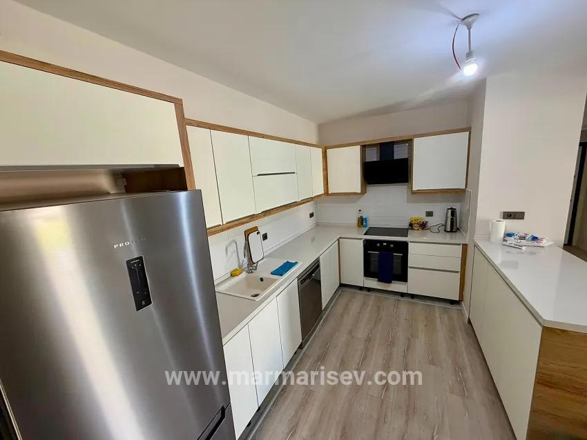 Marmaris Çetibeli Mah. Satılık 5+1 Villa - 220 m²
