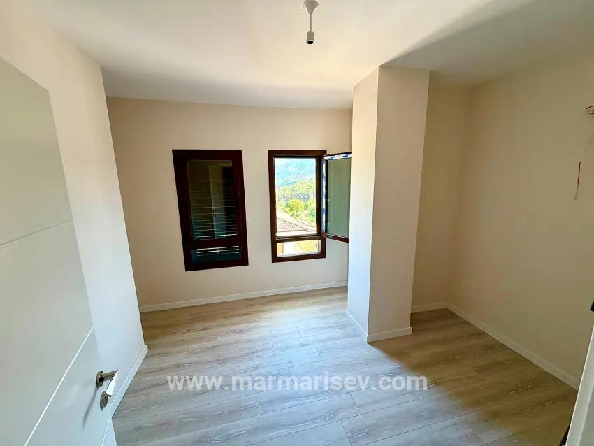 Marmaris Çetibeli Mah. Satılık 3+1 Villa - 140 m²