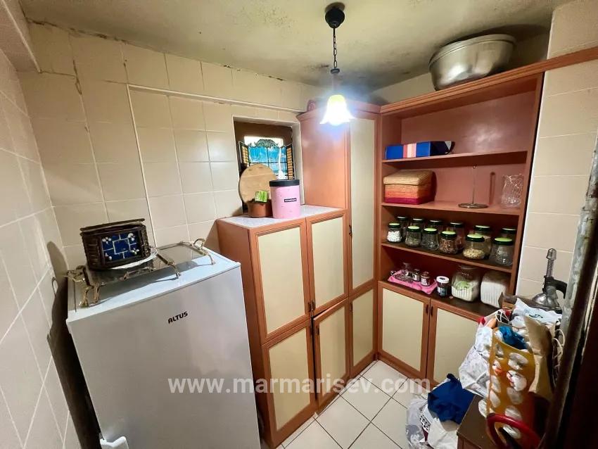 Marmaris Armutalan Mah. Satılık 4+2 Müstakil ev - 970 m²