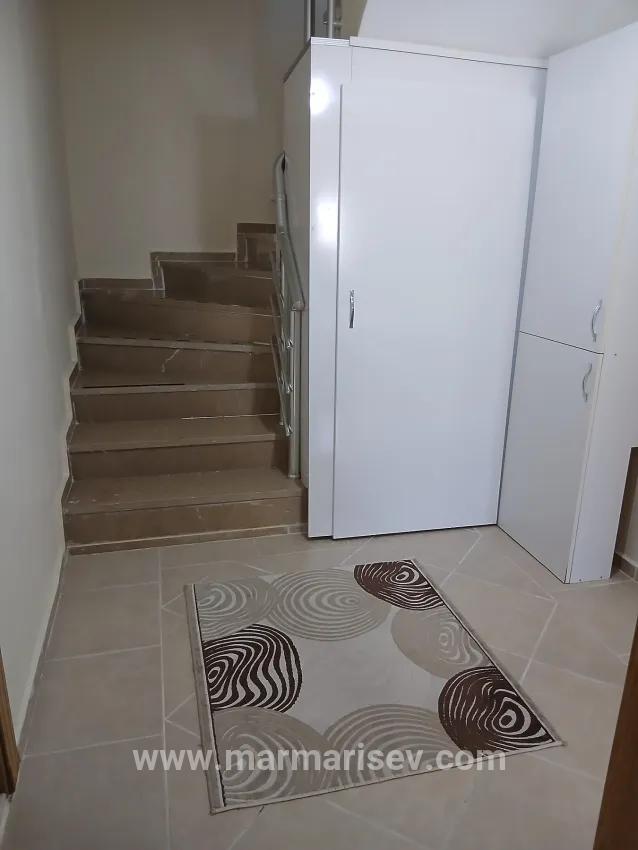 Marmaris İçmeler Mah. Satılık 2+1 Daire - 115 m²