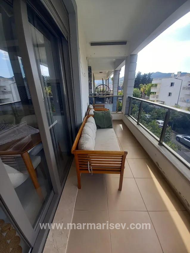 Marmaris Çıldır Mah. Kiralık 3+1 Daire - 160 m²