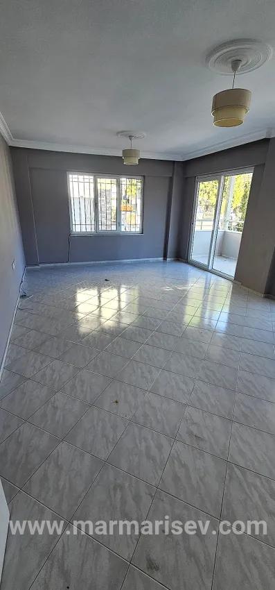 Marmaris Çıldır Mah. Kiralık 2+1 Daire - 130 m²
