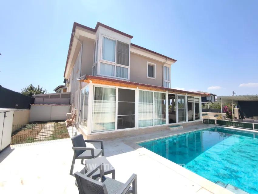 Köyceğiz Yeni Mah. Satılık 5+1 Villa - 567 m²