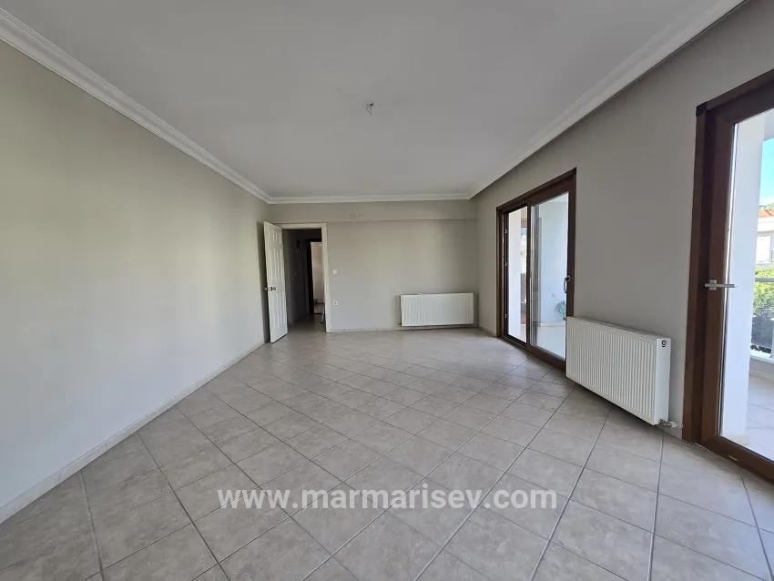Marmaris Çıldır Mah. Kiralık 3+1 Daire - 160 m²