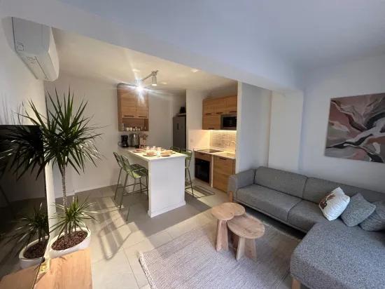 Marmaris Çıldır’da Denize 30 m Sıfır Lüks Bahçeli Eşyalı Kiralık 2+1