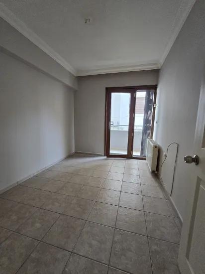 Çıldır Mahallesi Genç Binada 3+1 Kiralık Daire